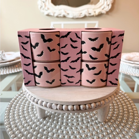 🩷 PASTEL PINK + Black Bat Halloween Ramekins Set of 4 The Bakeshop NEW - Picture 5 of 6
